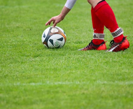 Cómo mejorar la precisión en los tiros a portería